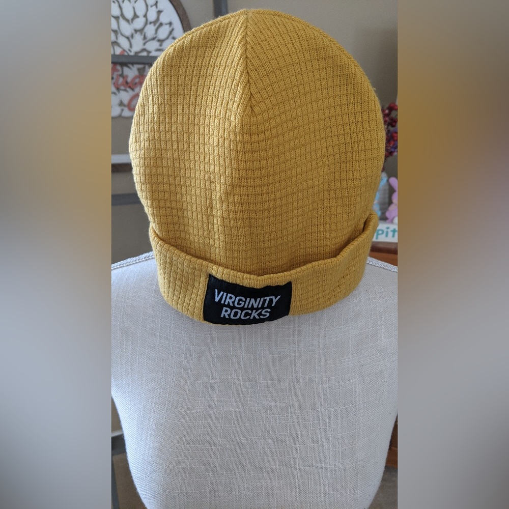 Danny Duncan Beanies New Condition - image 1